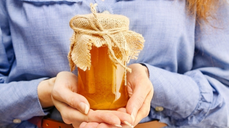 Một cốc nước pha mật ong vào mỗi buổi sáng giúp bạn ngăn ngừa ung thư, loại bỏ độc tố, thanh lọc cơ thể và dạ dày