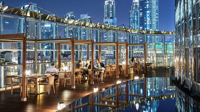 Khách sạn Armani Hotel Dubai