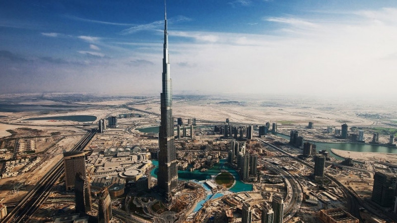 Tòa nhà Burj Khalifa – UAE
