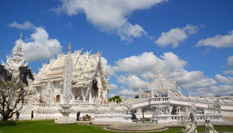 Wat Rong Khun (Chùa Trắng) - Thái Lan