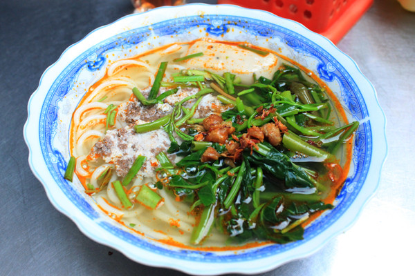 Món canh bún