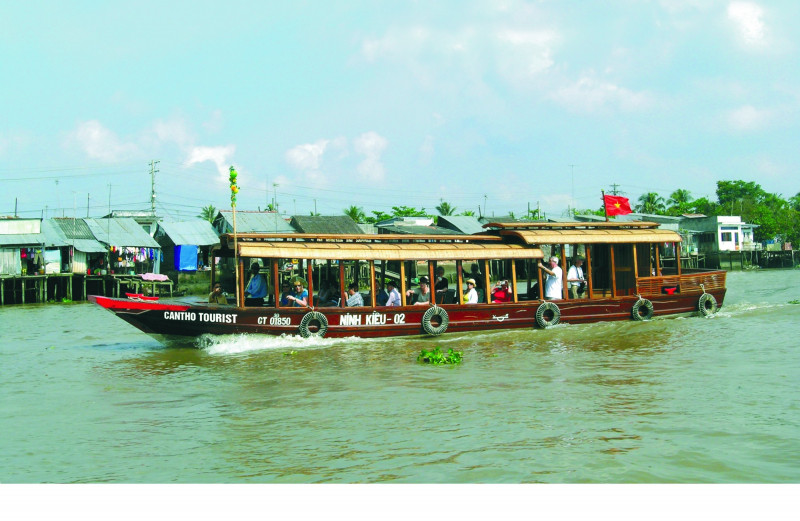 Mekong Delta Explorer tự hào là thương hiệu của thổ địa. Đội ngũ hướng dẫn viên chính hiệu bản xứ