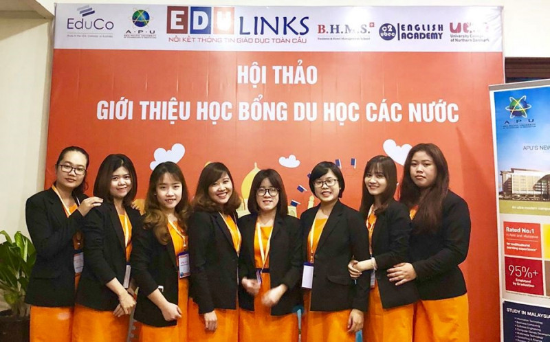 Cơ hội giao lưu, học tập với bạn bè quốc tế