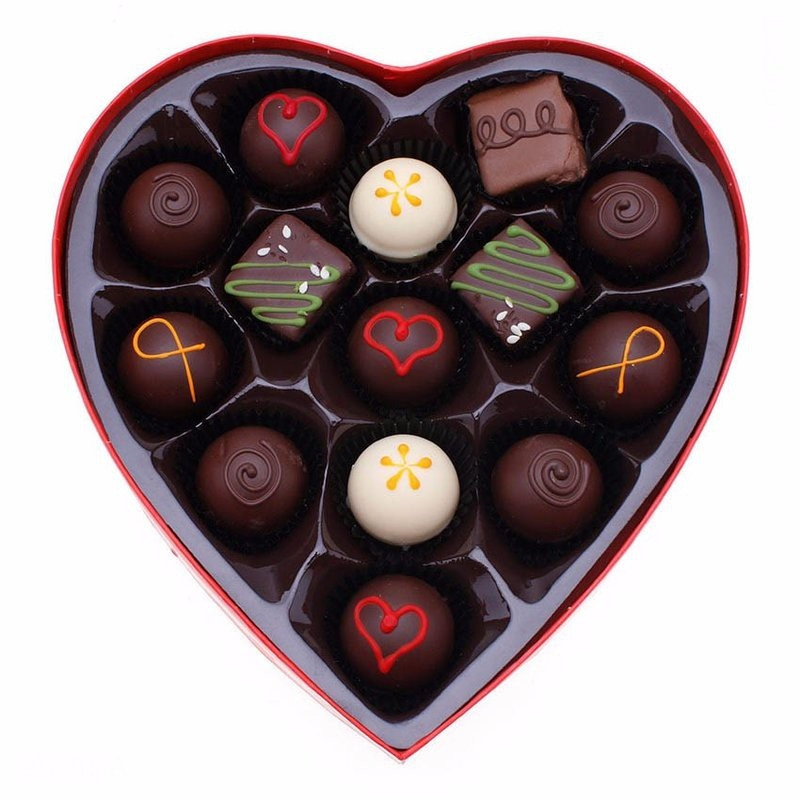 Hộp quà chocolate trái tim tình yêu