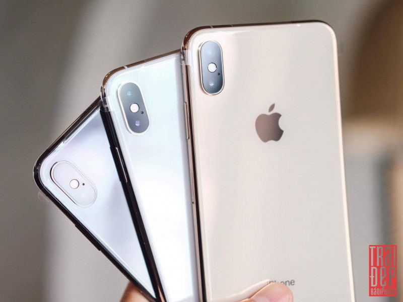 Cửa Hàng TRAI ĐẸP bán iPhone