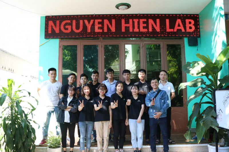 Điện tử Nguyễn Hiền