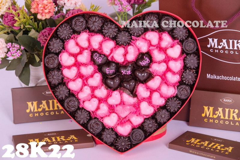 Chocolate ở cửa hàng Maika