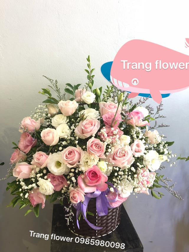 Hoa xinh tại cửa hàng Trang Flower