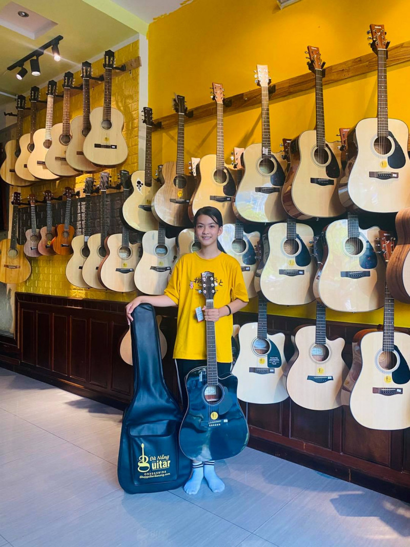 Shop Đàn Guitar Đà Nẵng