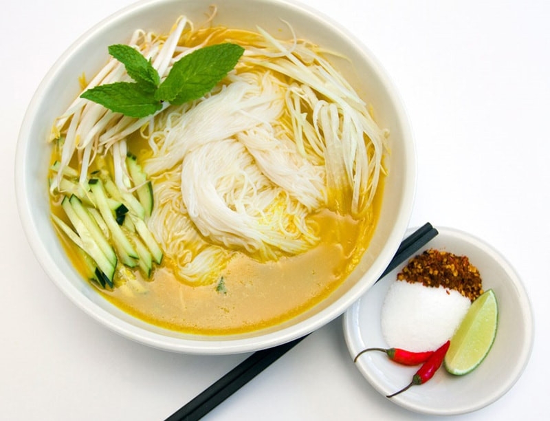 Nom banh chok