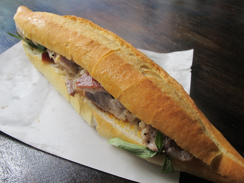 Bánh Mì Đà Nẵng - 2 Tháng 9