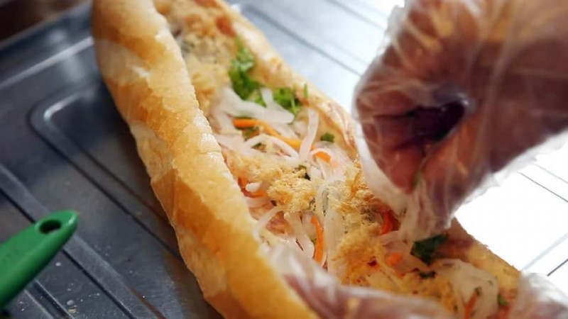 Bánh Mì Que Ba Duy