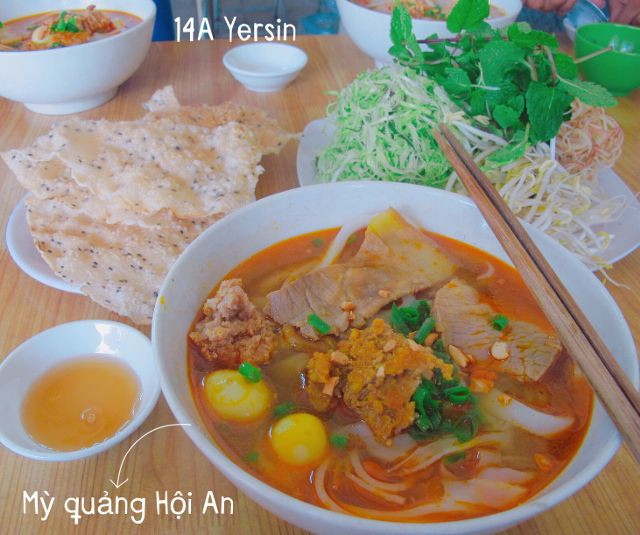 Mì Quảng Hội An - Yersin là địa chỉ ăn mì Quảng nổi tiếng tại thành phố Đà Lạt.