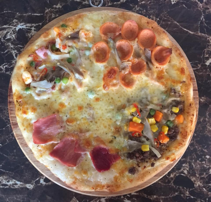 Chiếc bánh Pizza thơm ngon tại Pizza 131