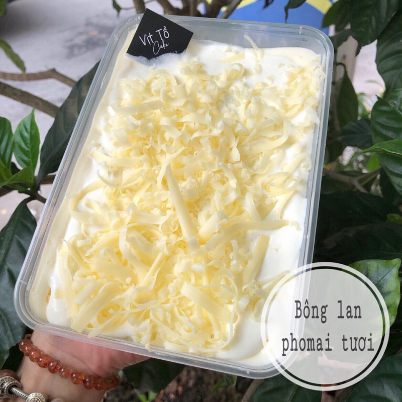 Bánh bông lan phô mai tươi Vịt Tồ cam kết là bánh nhà làm - đảm bảo sạch sẽ- thơm ngon- an toàn, 100% bánh tươi