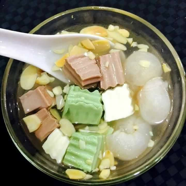 Chè khúc bạch quán Gạo