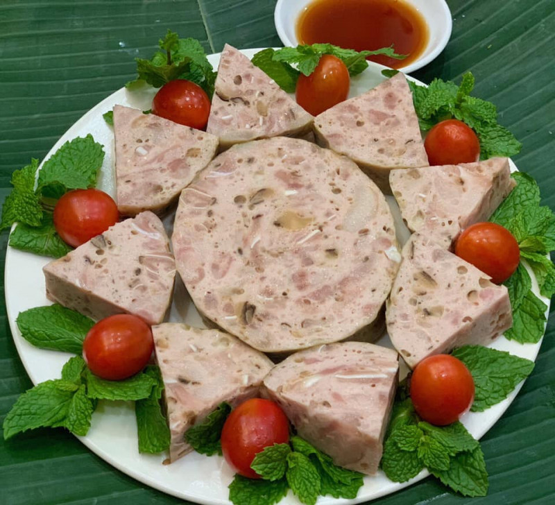 Giò chả Hương Sơn