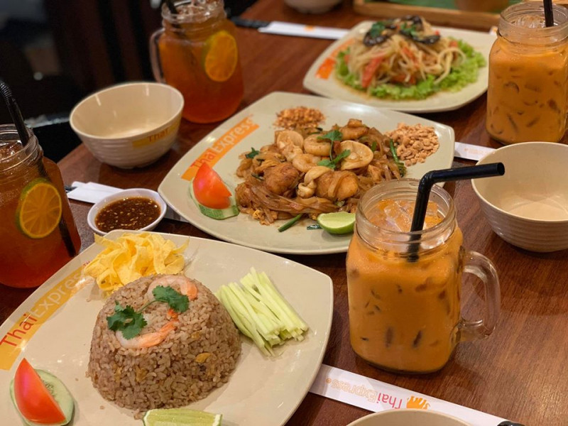 Menu của quán hội tụ nhiều﻿ món ăn đặc sản chính thống của Thái với mức giá hợp lý nhất