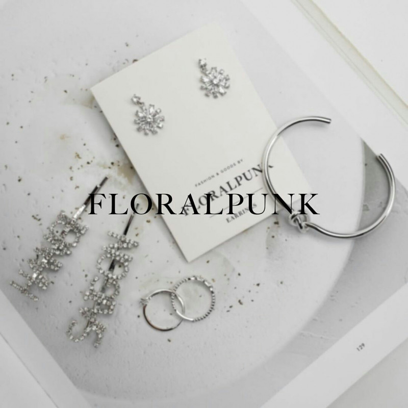Bông tai, nhẫn, vòng tay bạc tại Floralpunk
