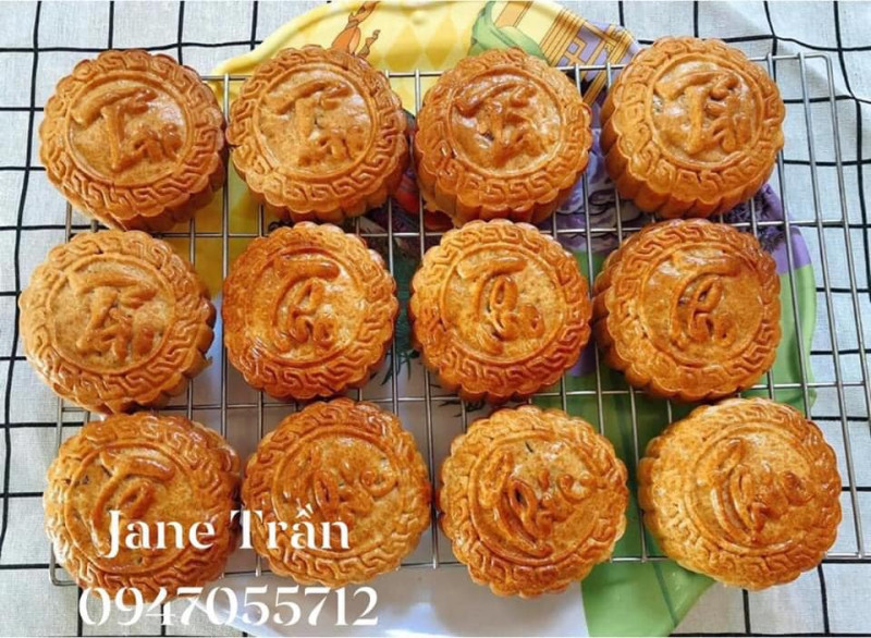 Bánh trung thu tại Jane Trần