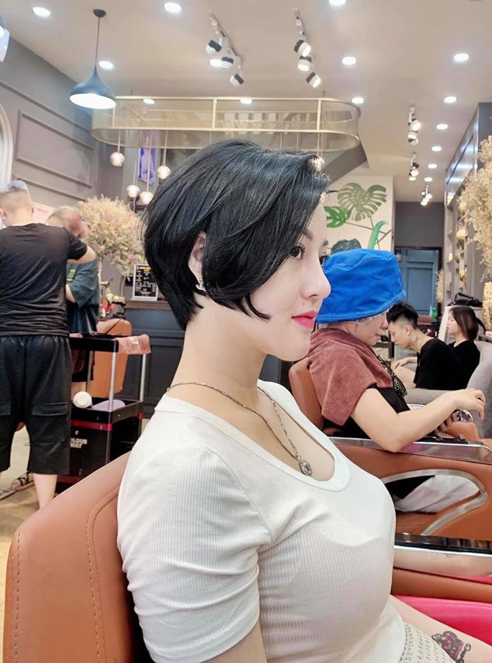 Hưng Nguyễn Hair Salon