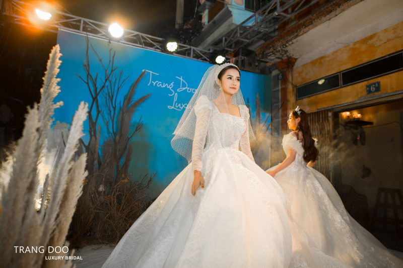Trang Doo Luxury Bridal