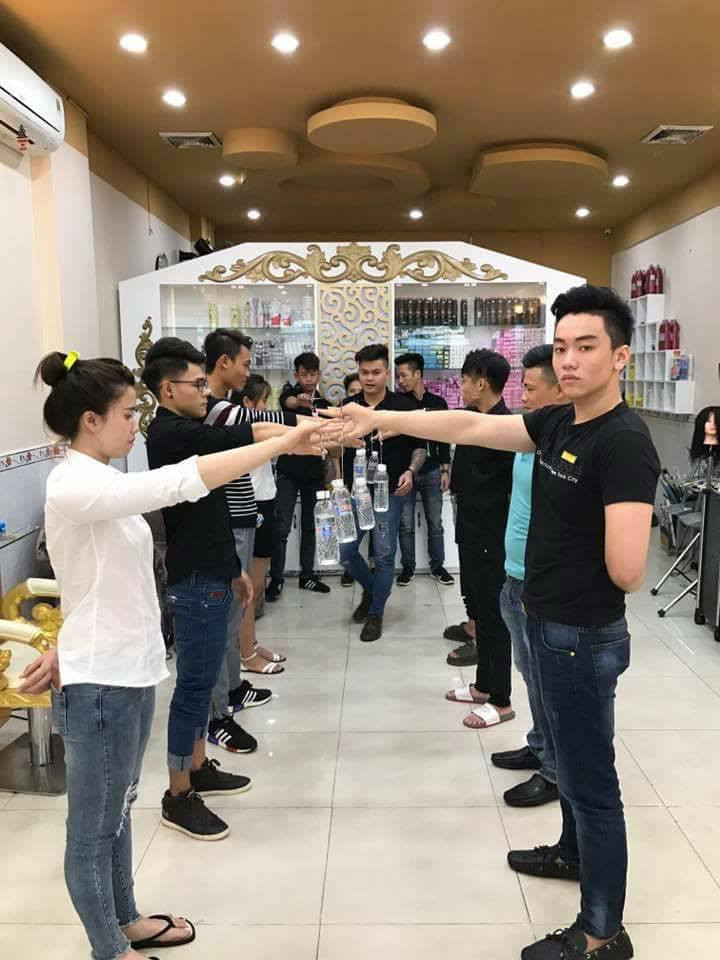 Hair Salon Nguyễn Vinh