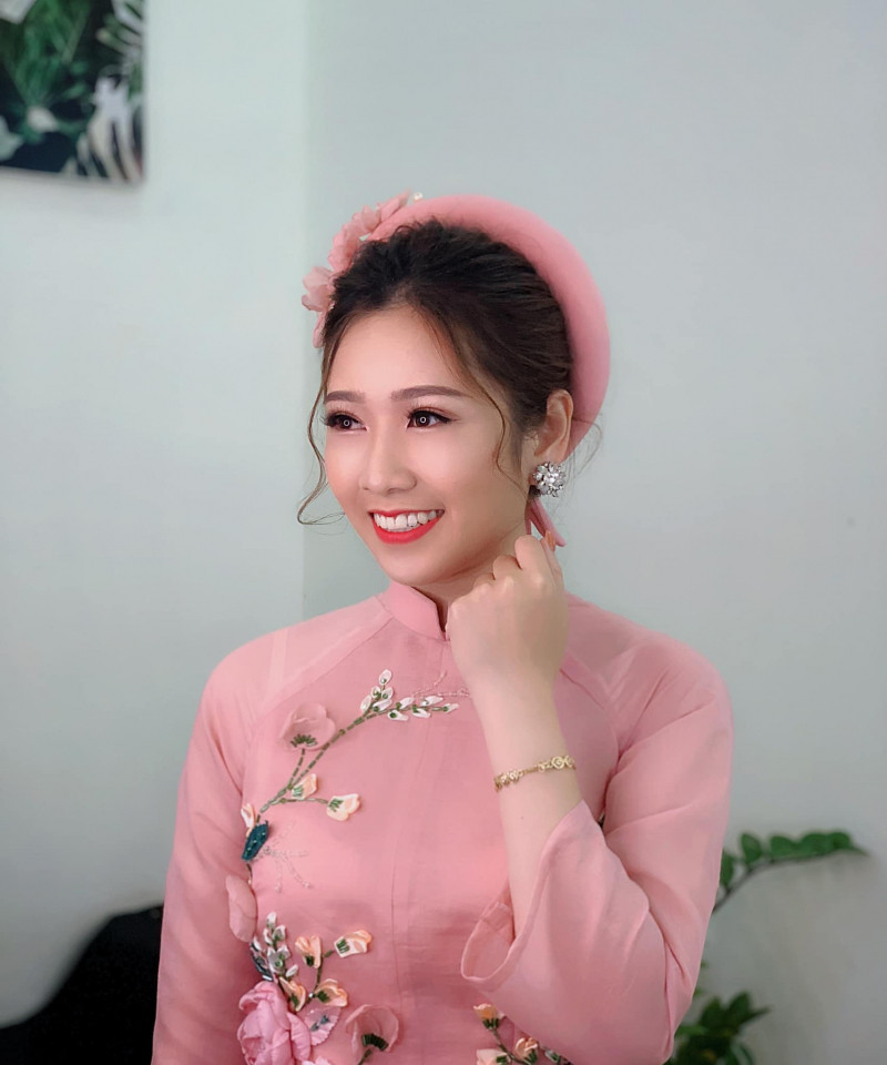 Duy Trần Make Up (Remmy's Bridal)