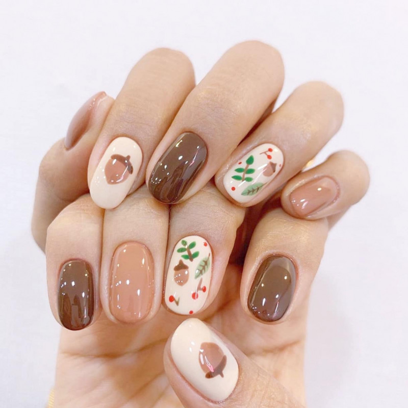 Clou.thenailconcept