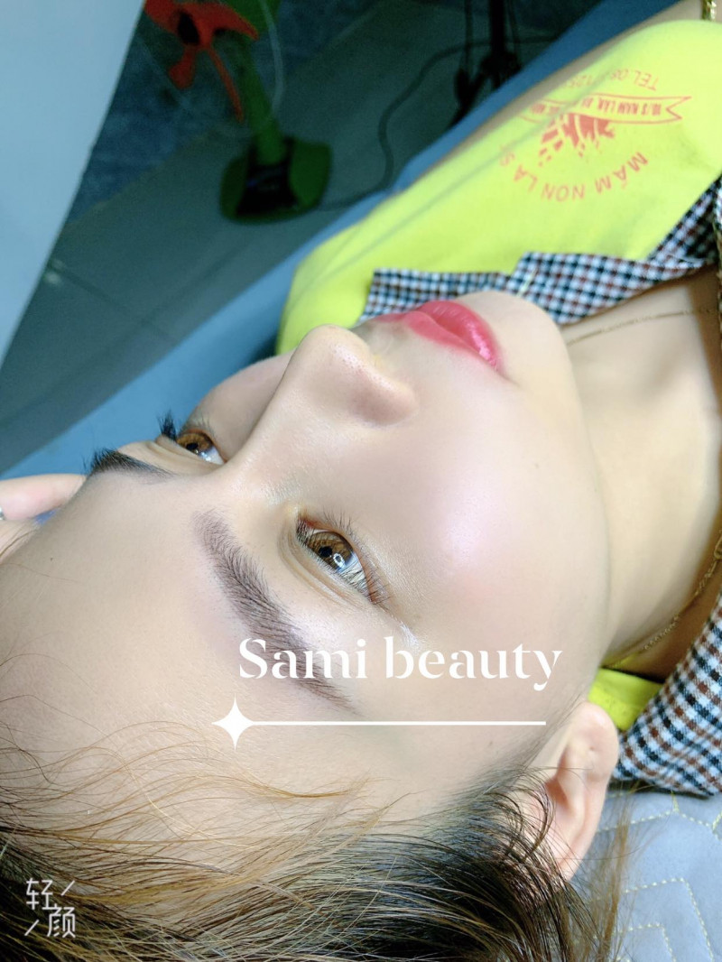 SAMi Beauty