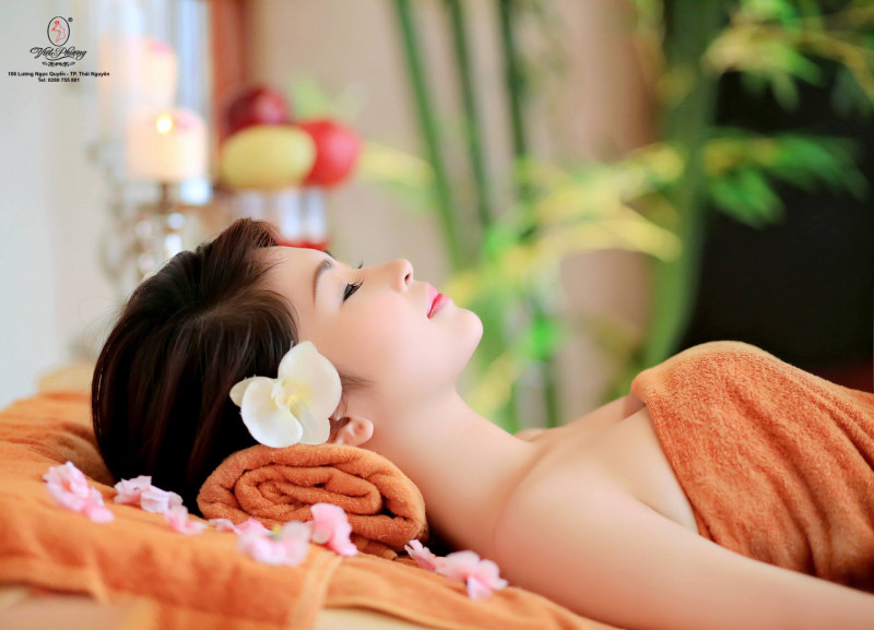 Xông hơi đá muối Việt Phượng Spa