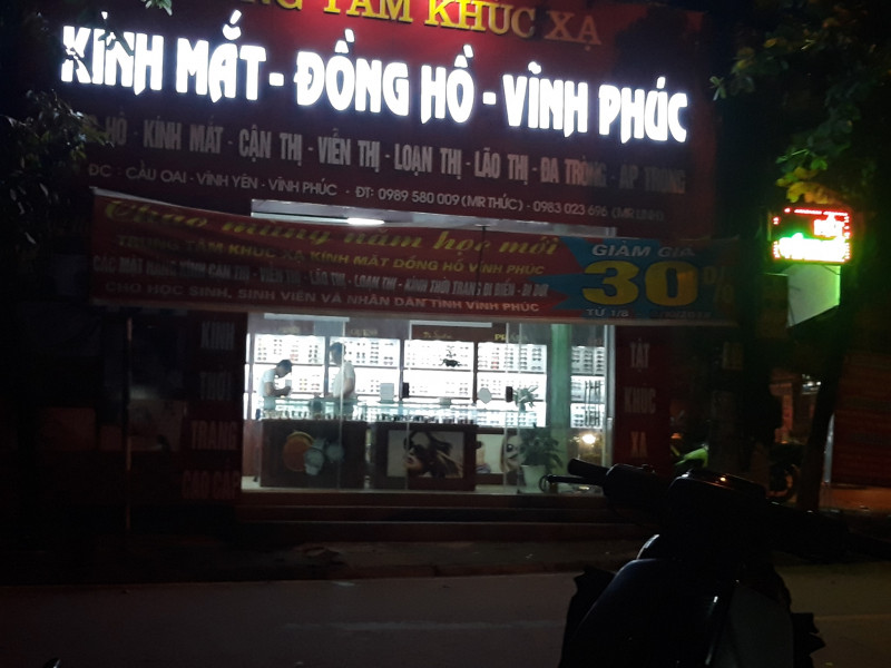 Trung Tâm Khúc Xạ Kính Mắt Đồng Hồ Vĩnh Phúc