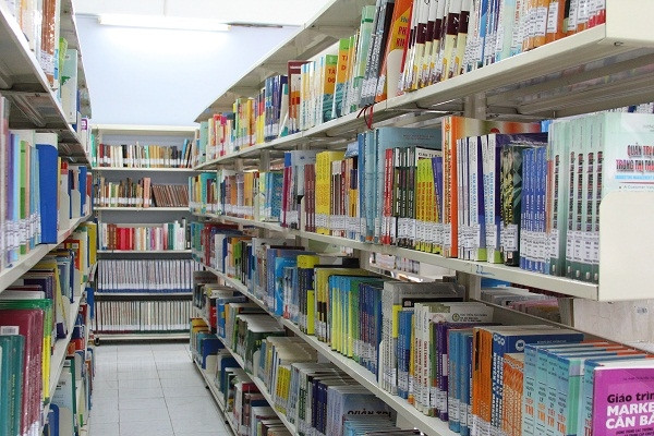 Lượng sách khổng lồ tại Thư viện sách tỉnh Nghệ An