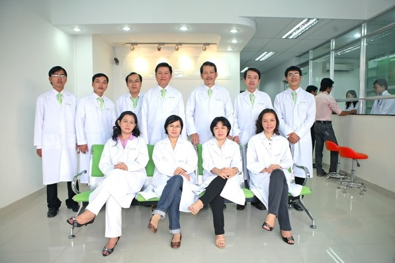 Đội ngũ bác sĩ giỏi tại Nha khoa quốc tế Á Châu