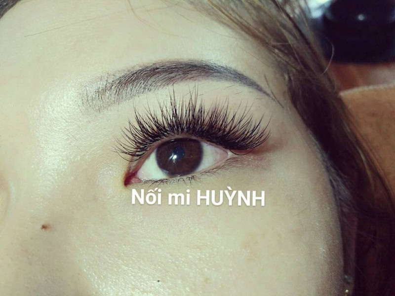 salon nối mi MI HUỲNH