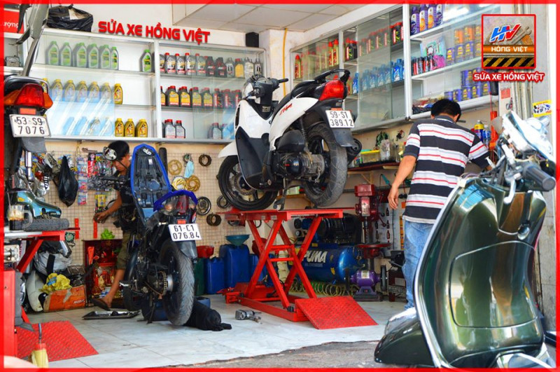 Tiệm sửa chữa xe máy Hồng Việt