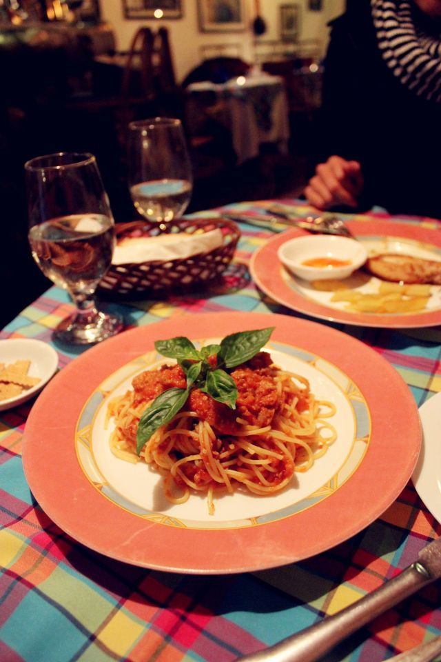 II Grillo chuyên món Ý, khách của quán cũng có rất nhiều người nước ngoài, món ăn ở đây thật sự tràn đầy hơi thở của Ý.