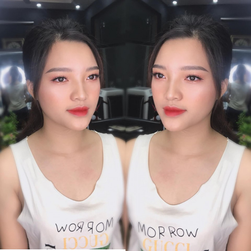 Hồng Nguyễn‎ make up Store