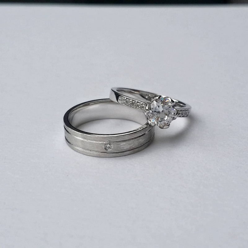 Nhẫn đôi là một trong những sản phẩm trang sức được đặt nhiều nhất tại shop