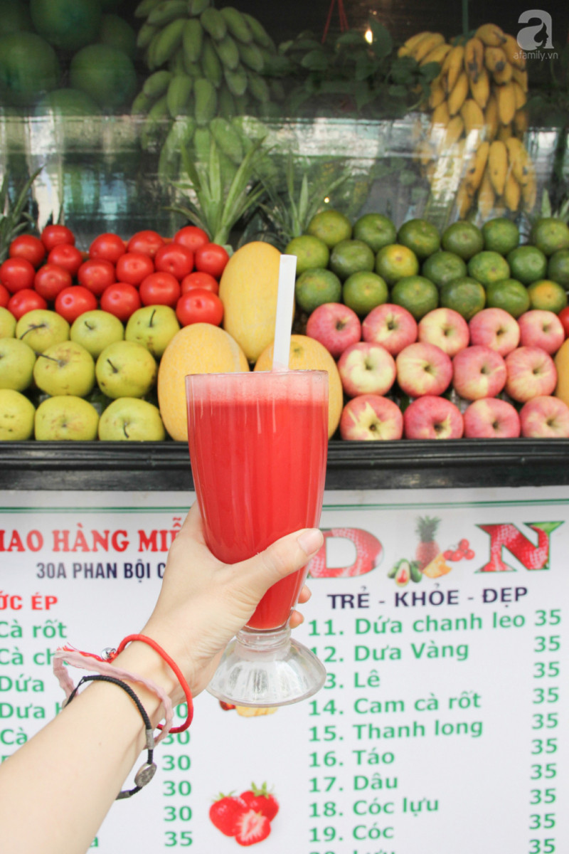 Nước ép của DN hoàn toàn nguyên chất, chỉ một vài loại quả chua DN – Juices & Smoothies mới cho một chút đường để làm dịu vị chua, bởi vậy khi thưởng thức ly nước ép ở DN – Juices & Smoothies khách hàng sẽ cảm nhận được những hương vị tự nhiên nhất