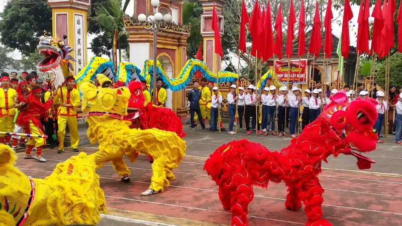 Đền Xuân Bảng