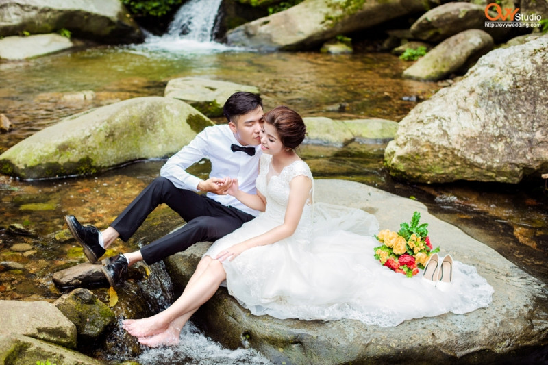 Chụp ảnh cưới tại thác Bạc - Tam Đảo