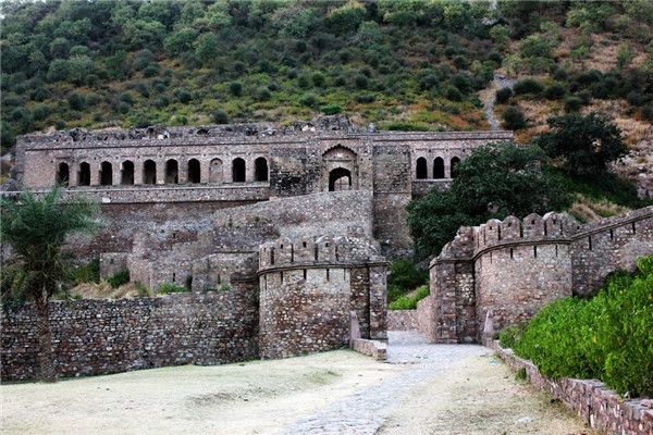 Thị trấn ma Bhangarh