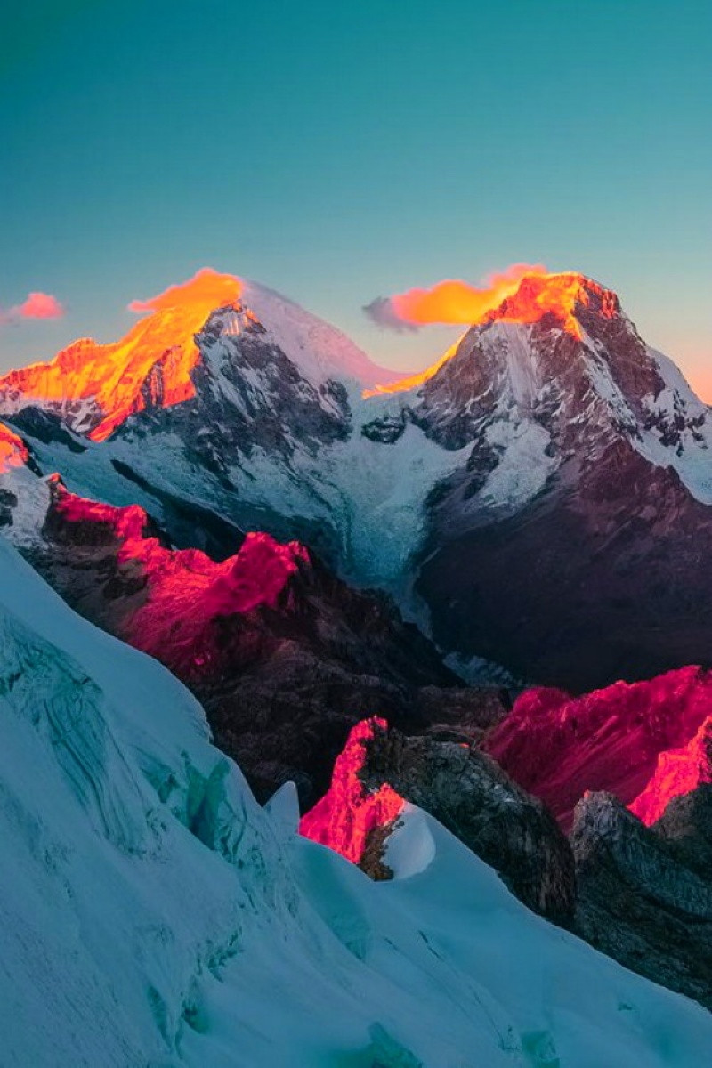 Sự kết hợp hoàn hảo giữa vẻ đẹp hùng vĩ và thơ mộng của dãy Andes