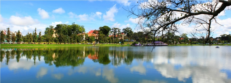 Cảnh đẹp của Hồ Xuân Hương