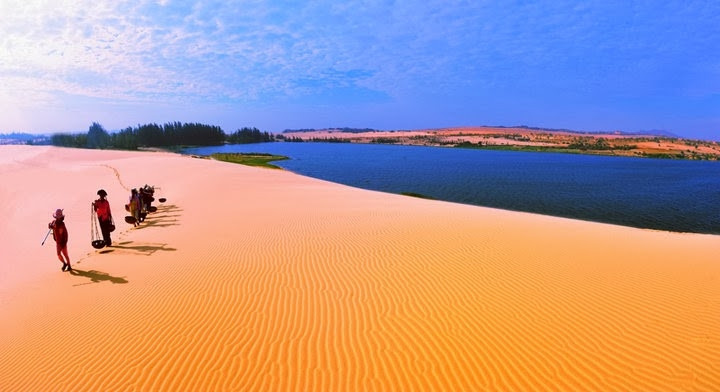Triền cát dài ở Mũi Né.