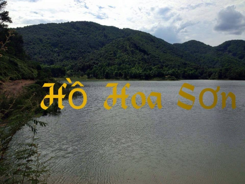 Hồ Hoa Sơn
