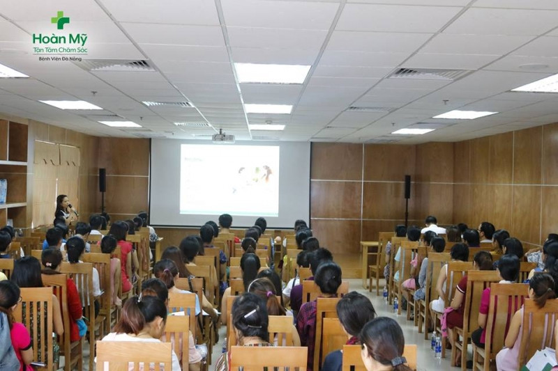 Lớp học Tiền sản tháng 5 tại Bệnh viện Hoàn Mỹ Đà Nẵng