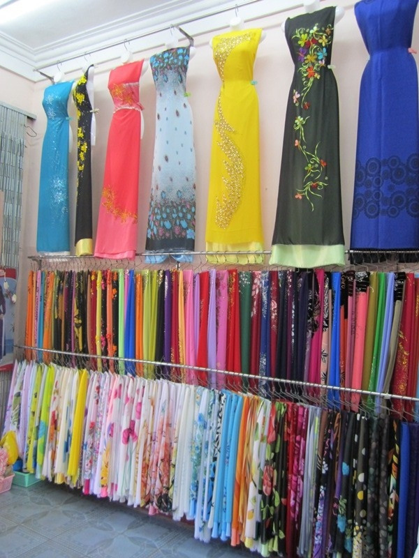 Nhiều chủng loại vải, chất lượng tốt, giá cả hợp lý tại Chi Silk