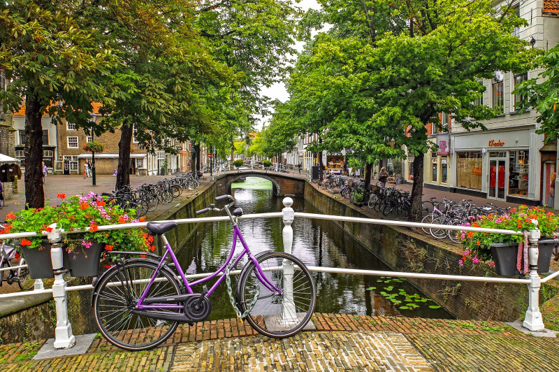 Thủ đô Amsterdam - Một thủ đô thanh bình nhưng cũng đầy cuấn hút